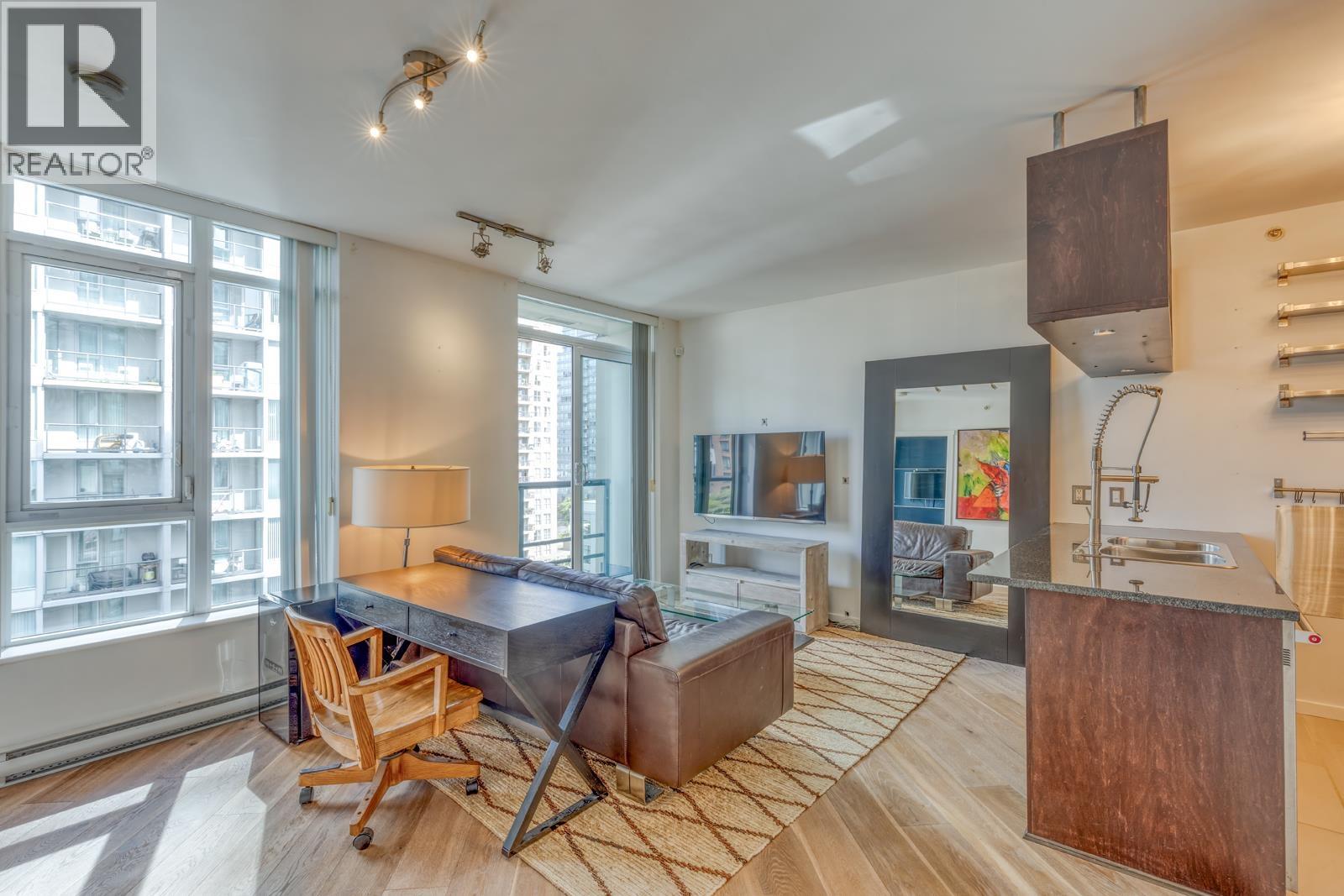 1408 1001 Homer Street Property Photo 3