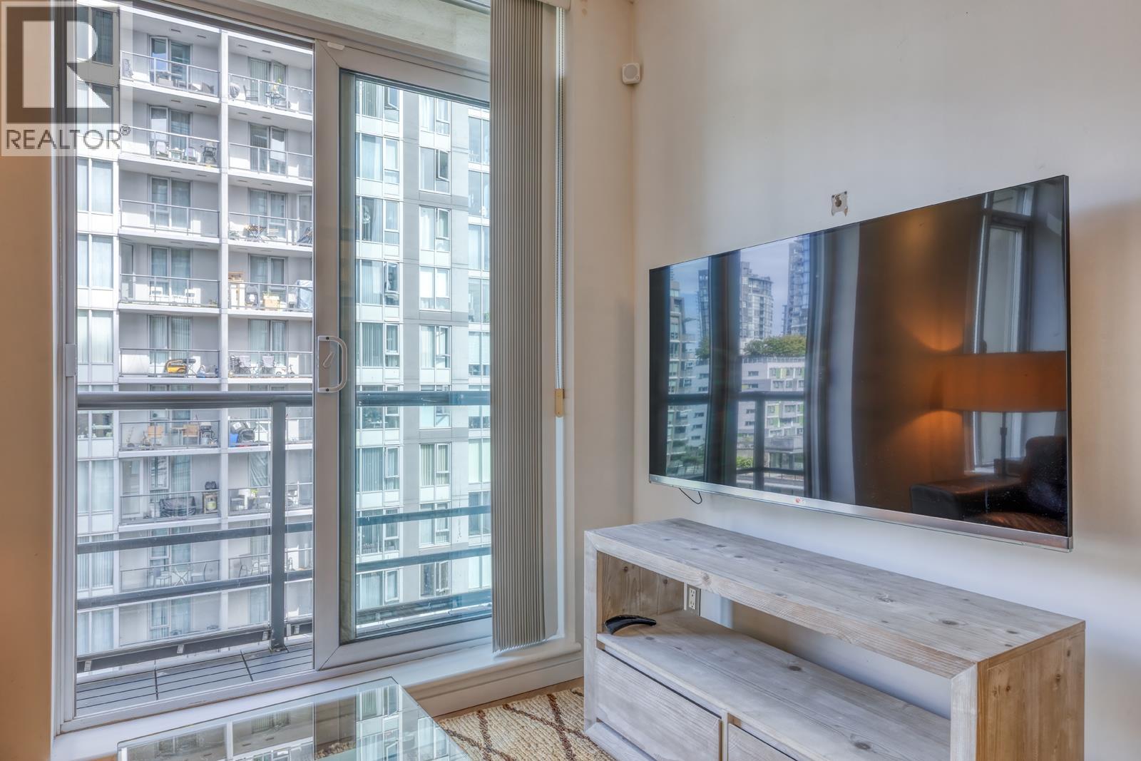 1408 1001 Homer Street Property Photo 7