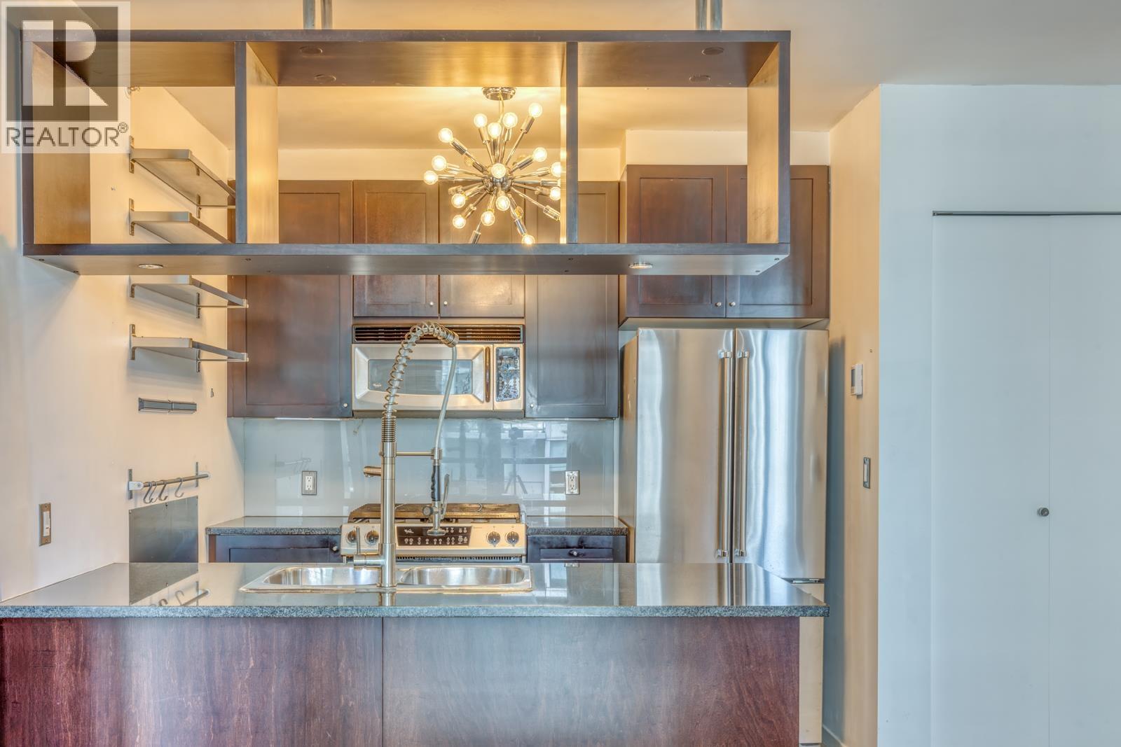 1408 1001 Homer Street Property Photo 10