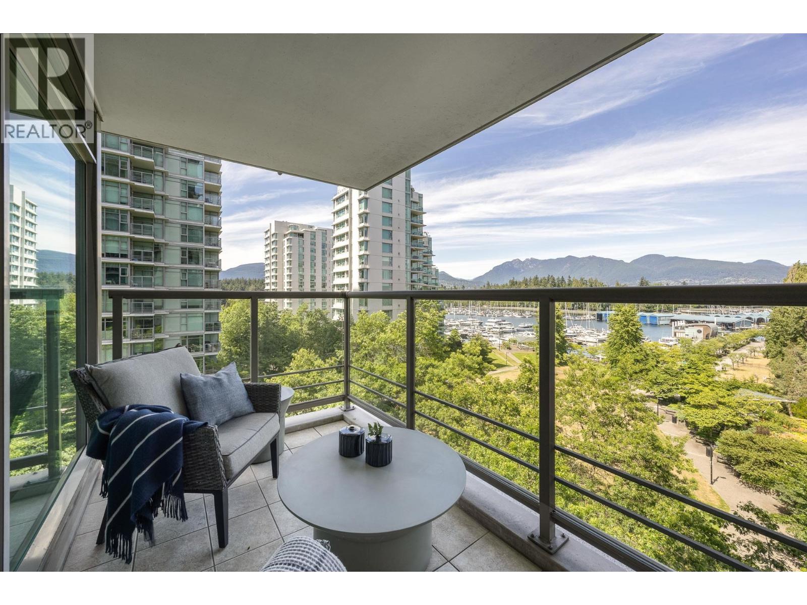 603 1680 Bayshore Drive Property Photo 17