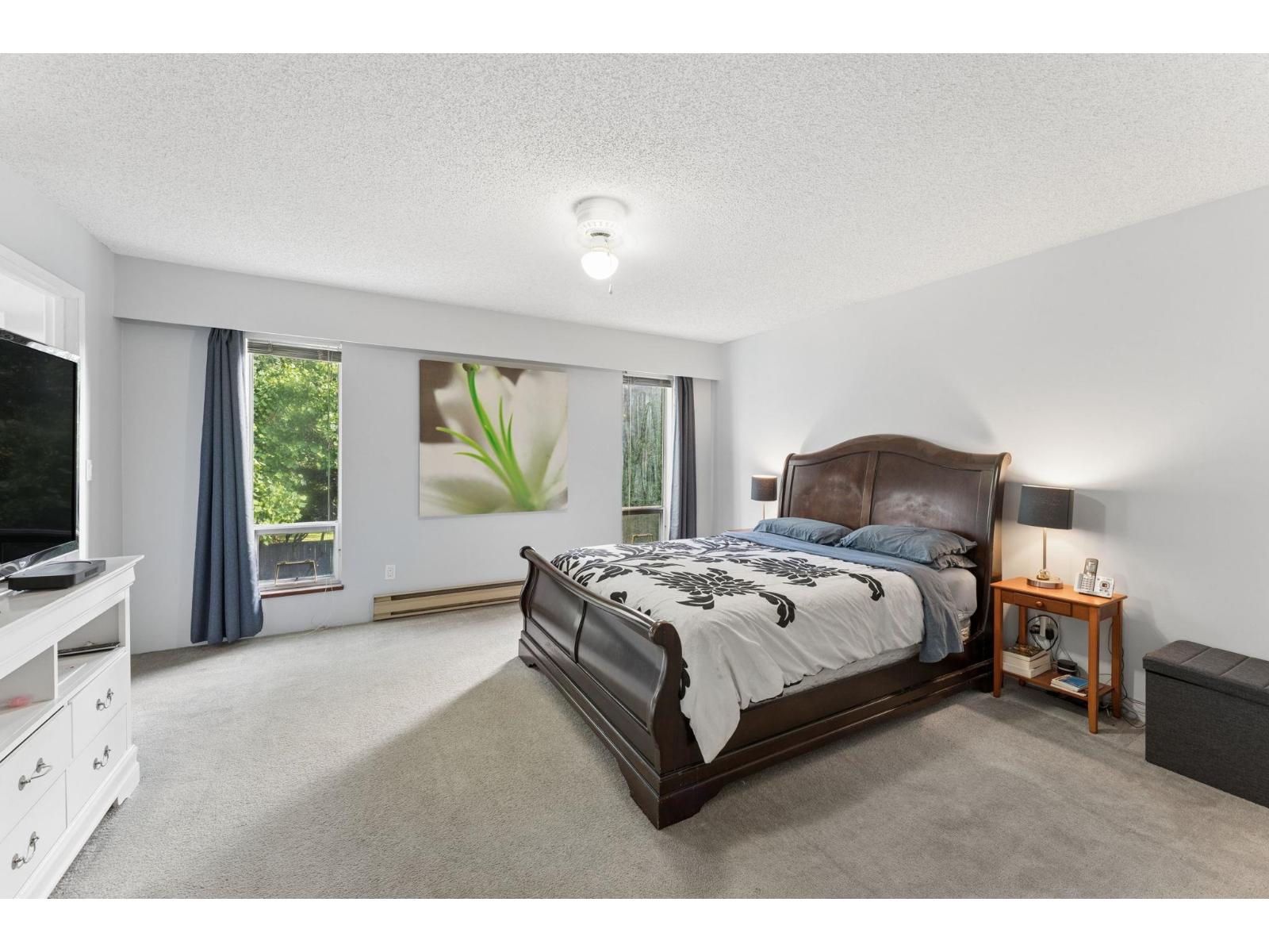 11761 81a Avenue Property Photo 11