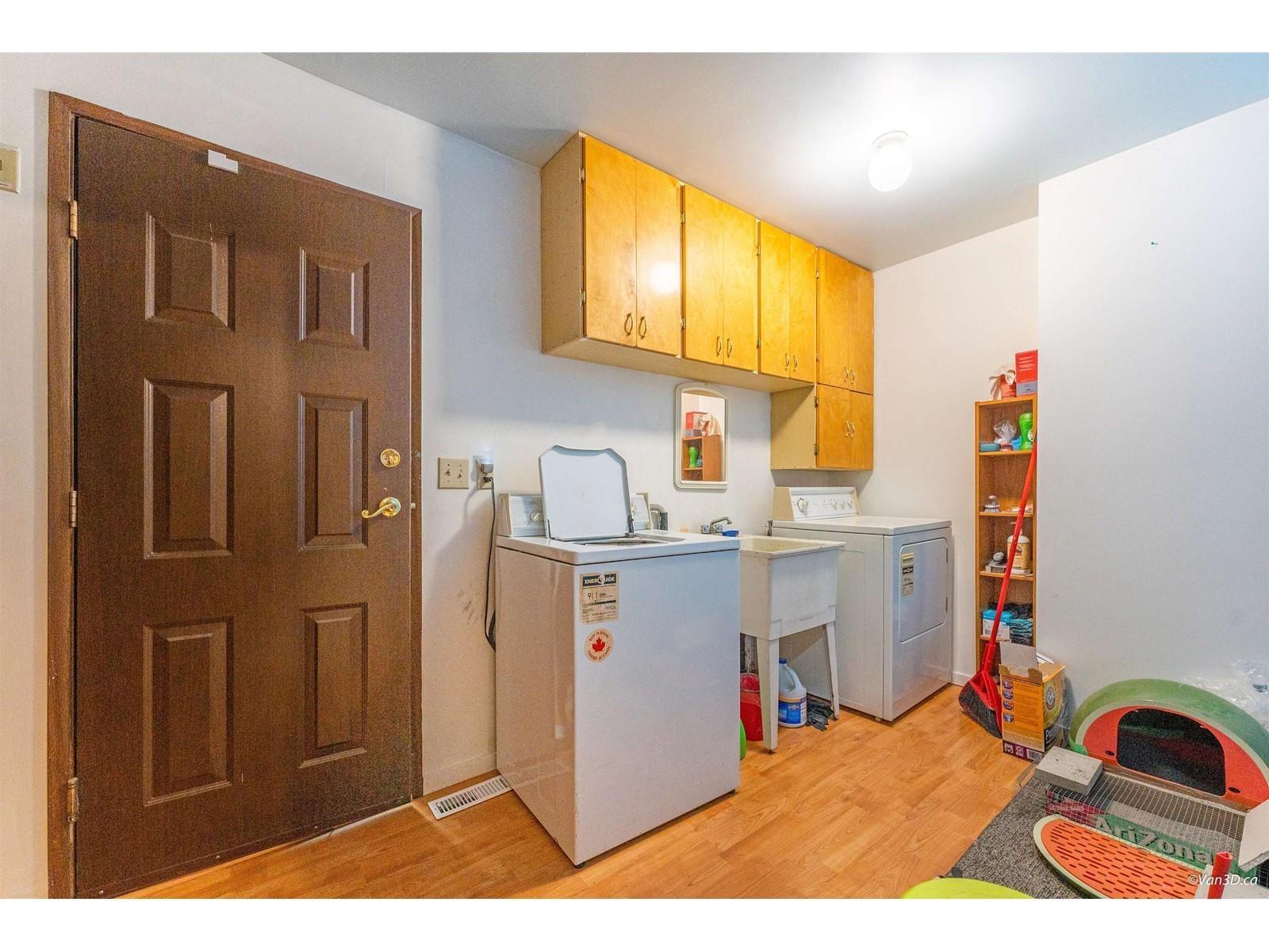 15740 99 Avenue Property Photo 19