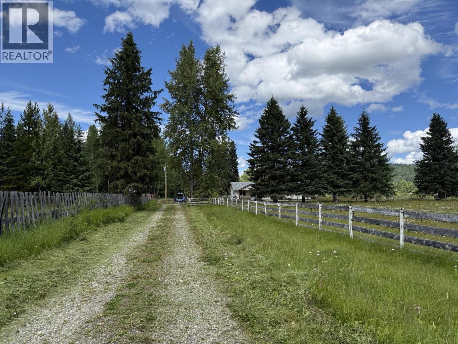 18730 Olson Road Property Photo 4
