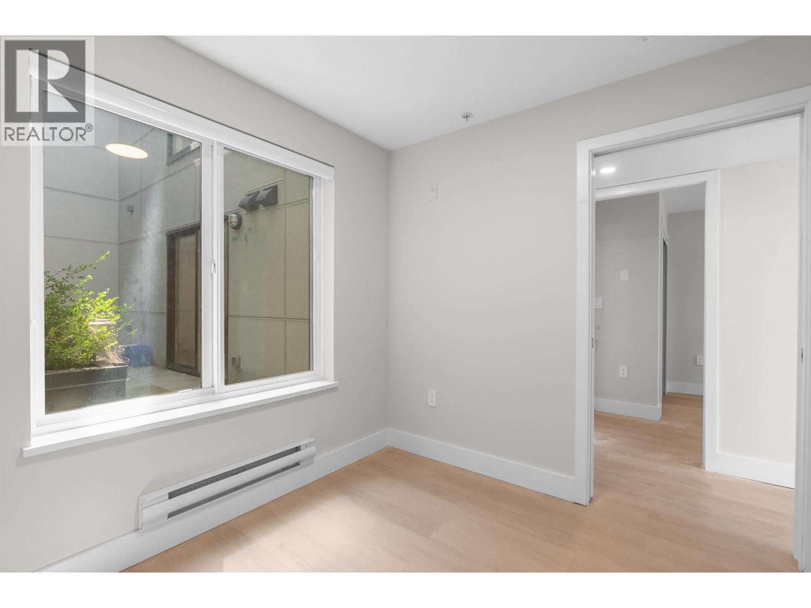 207 3050 Kingsway Property Photo 12