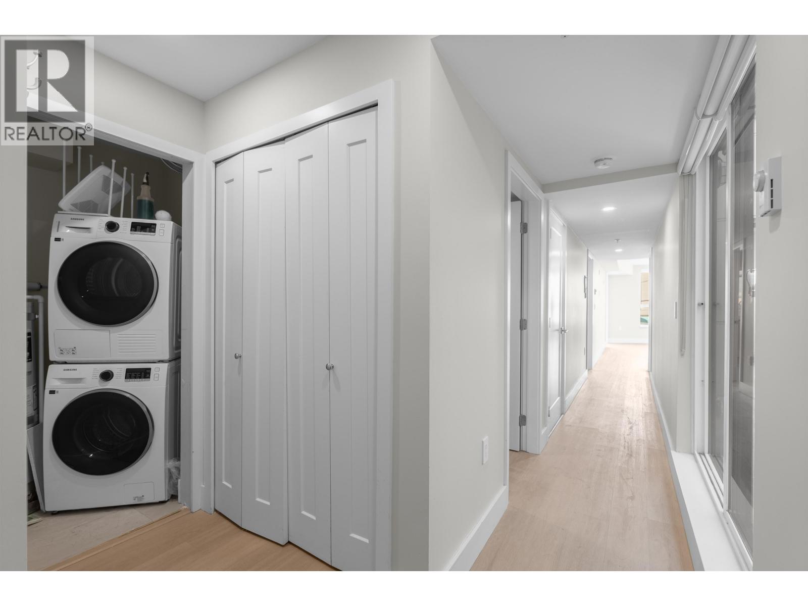 207 3050 Kingsway Property Photo 15