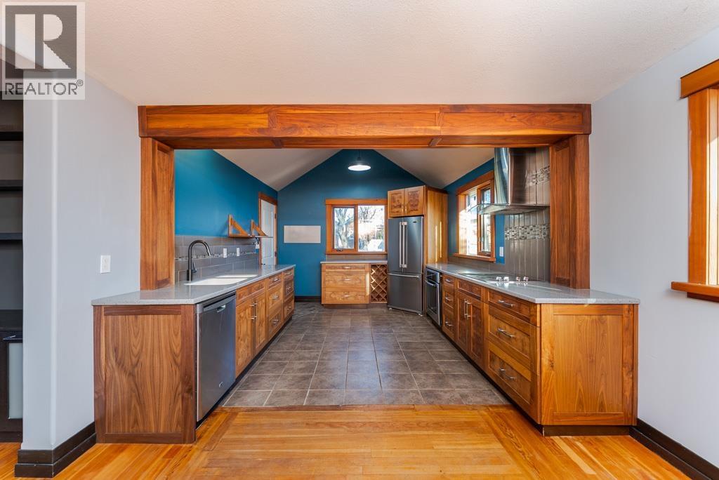 794 Winnipeg Street Property Photo 10