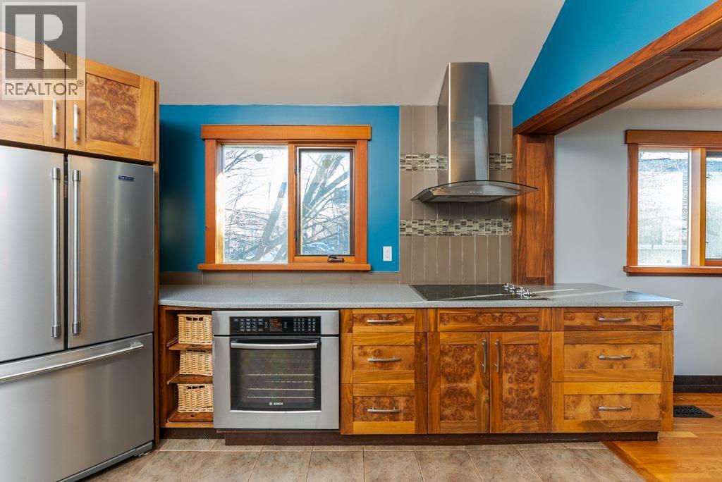 794 Winnipeg Street Property Photo 12
