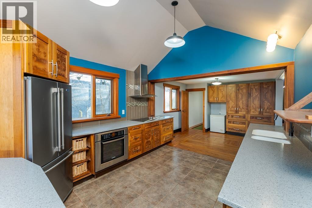 794 Winnipeg Street Property Photo 13