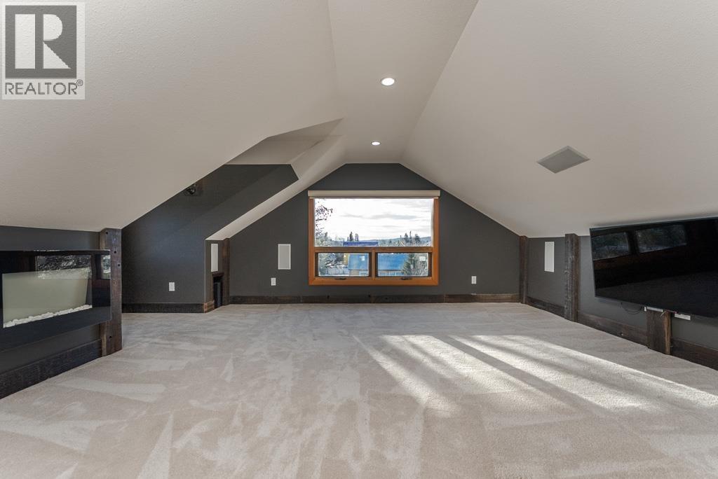 794 Winnipeg Street Property Photo 22