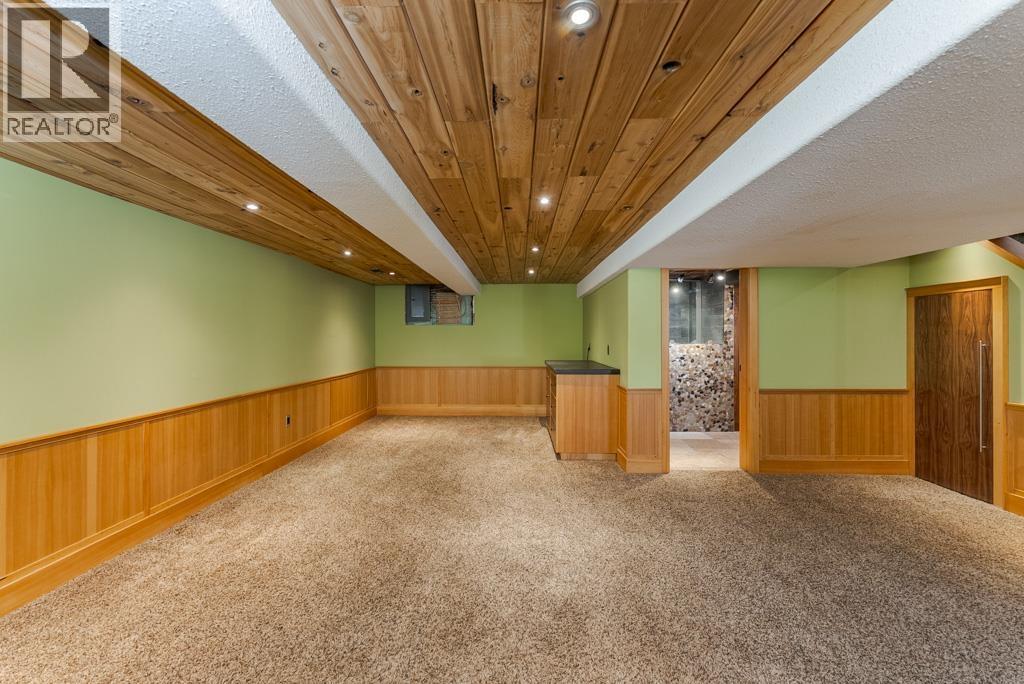 794 Winnipeg Street Property Photo 28