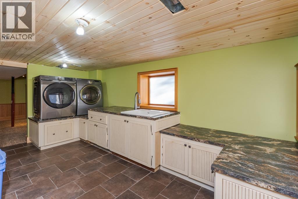 794 Winnipeg Street Property Photo 34