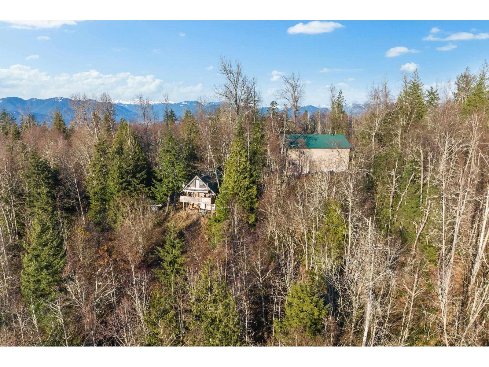 49780 Lookout Road Property Photo 4