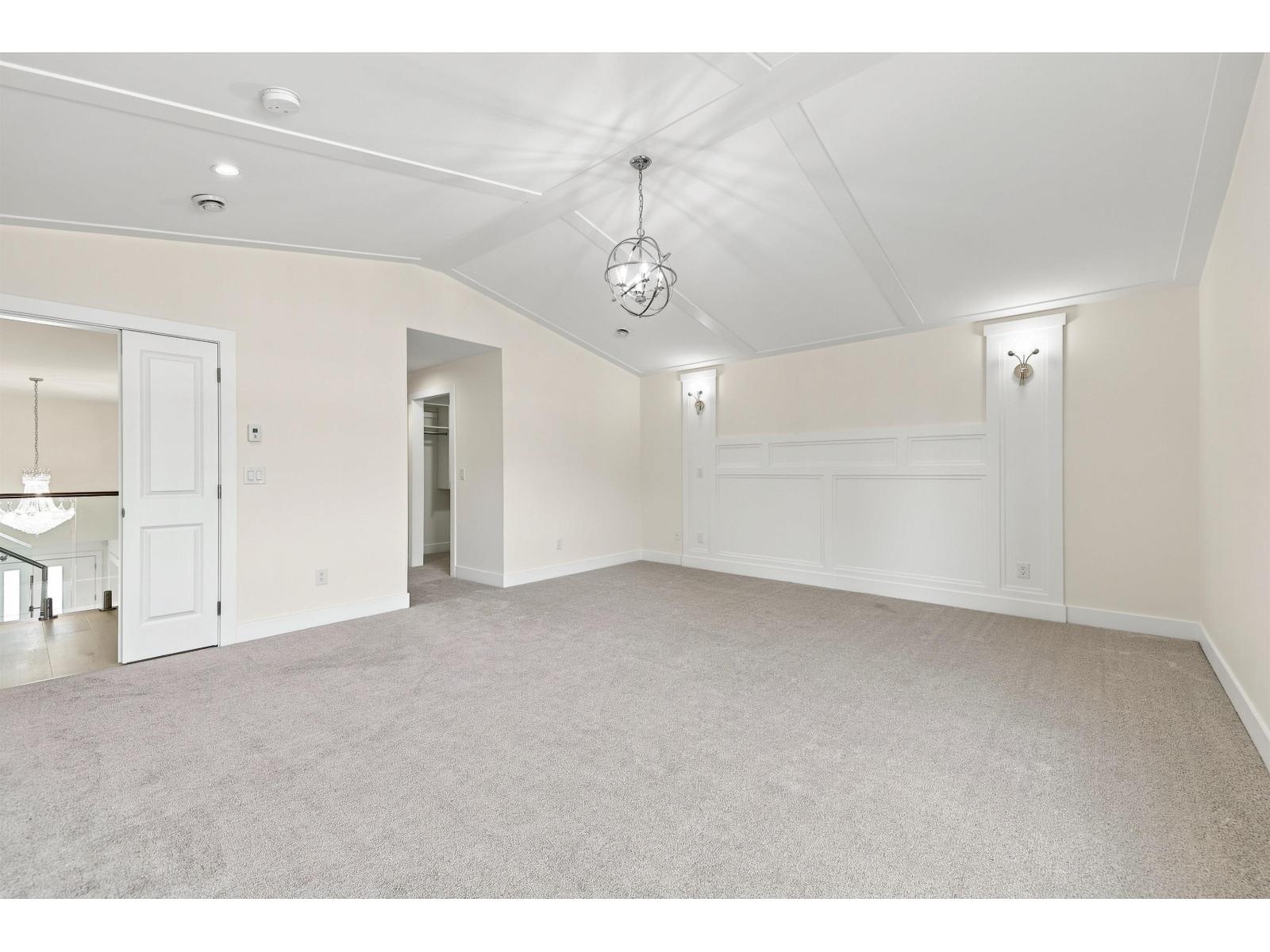 15671 82 Avenue Property Photo 17