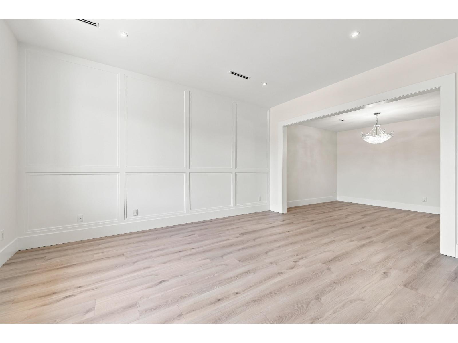 15671 82 Avenue Property Photo 18