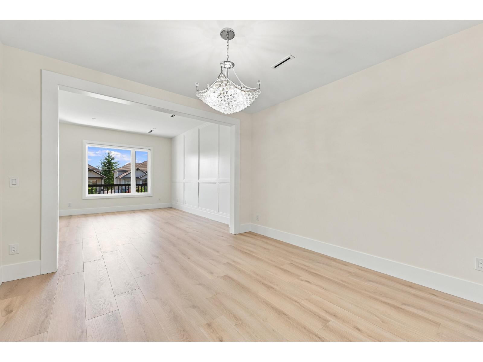 15671 82 Avenue Property Photo 19