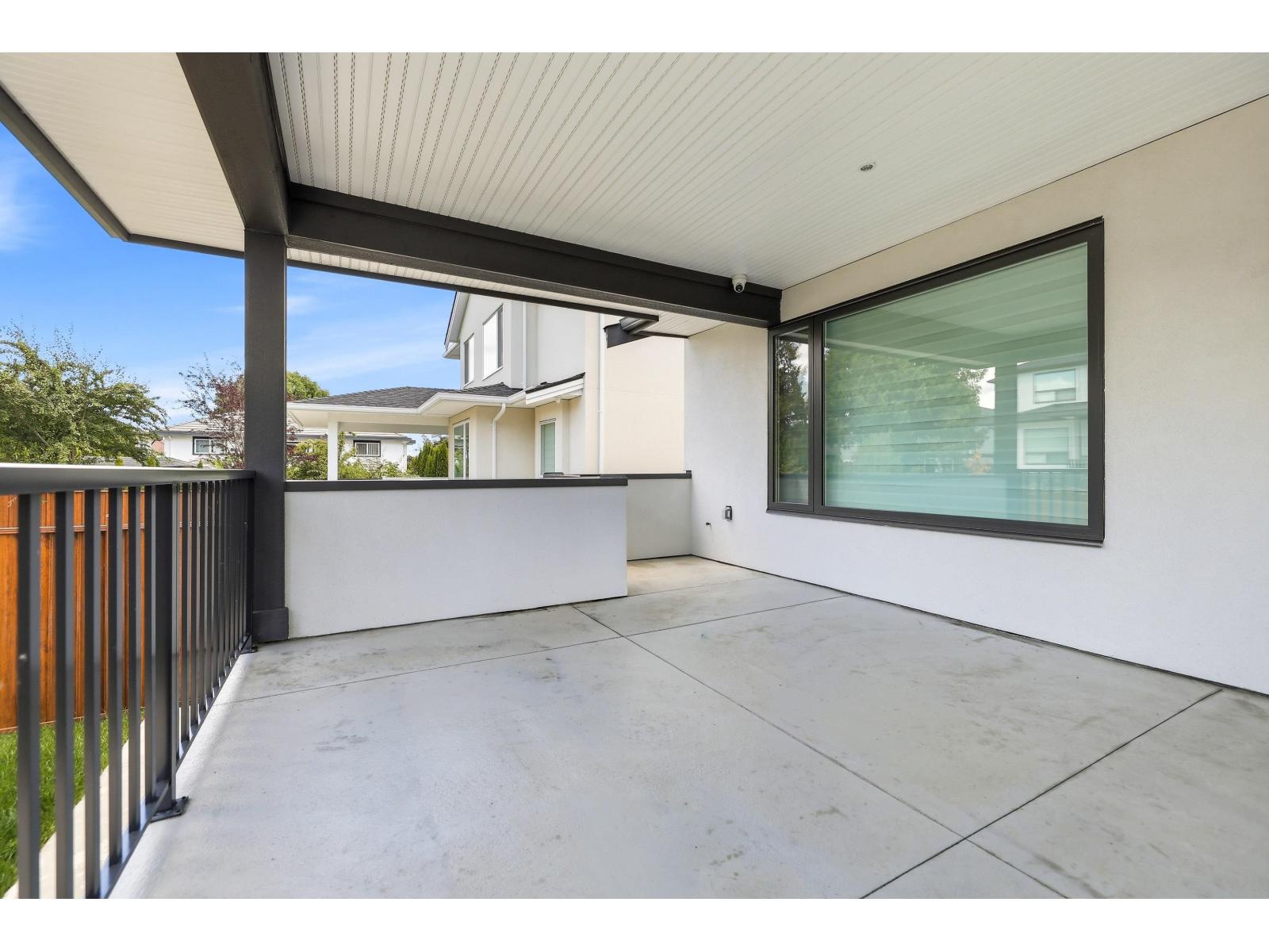 15671 82 Avenue Property Photo 29