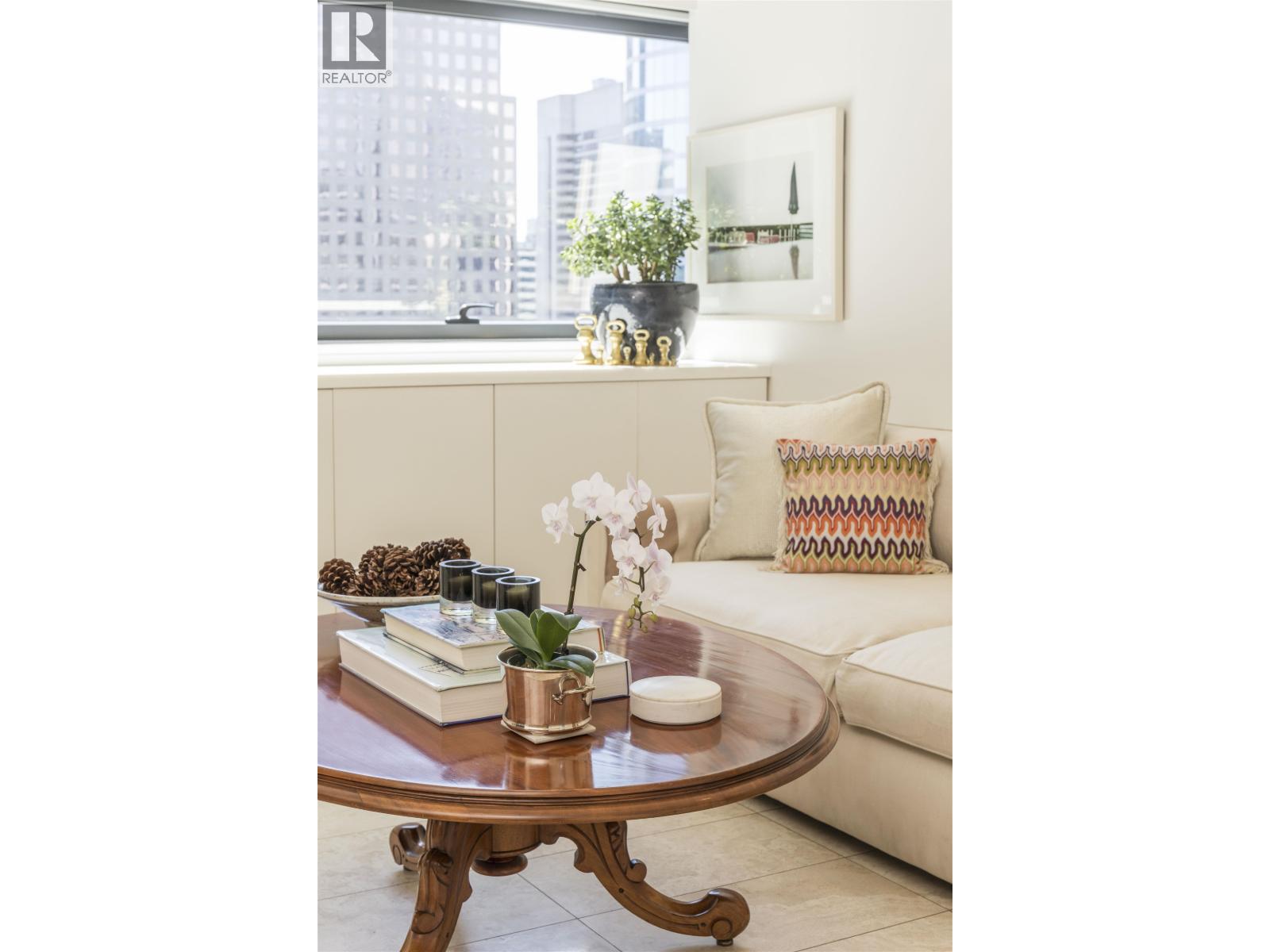 1906 838 W Hastings Street Property Photo 6