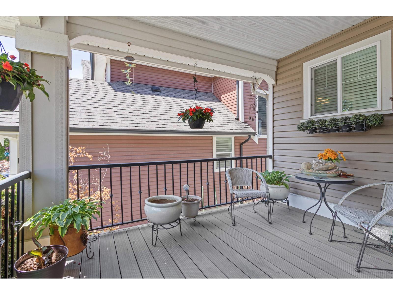 14765 34 Avenue Property Photo 3