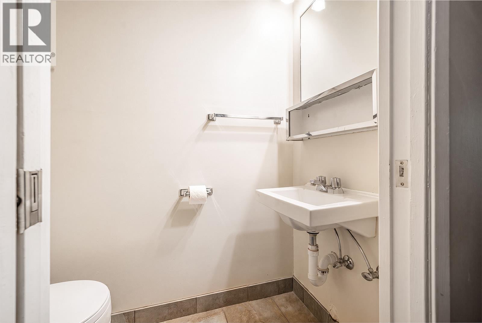 79 2400 Cavendish Way Property Photo 20