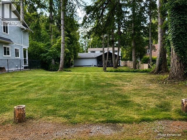 23257 Dogwood Avenue Property Photo 7