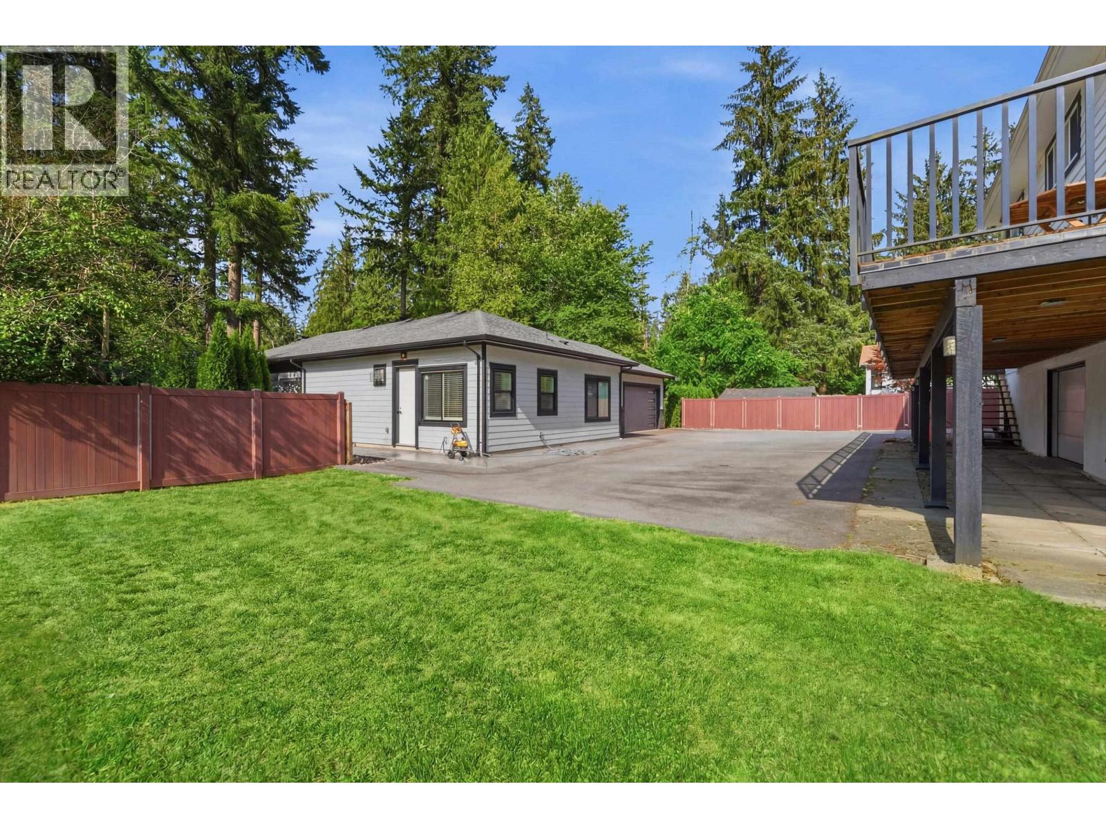 23257 Dogwood Avenue Property Photo 17