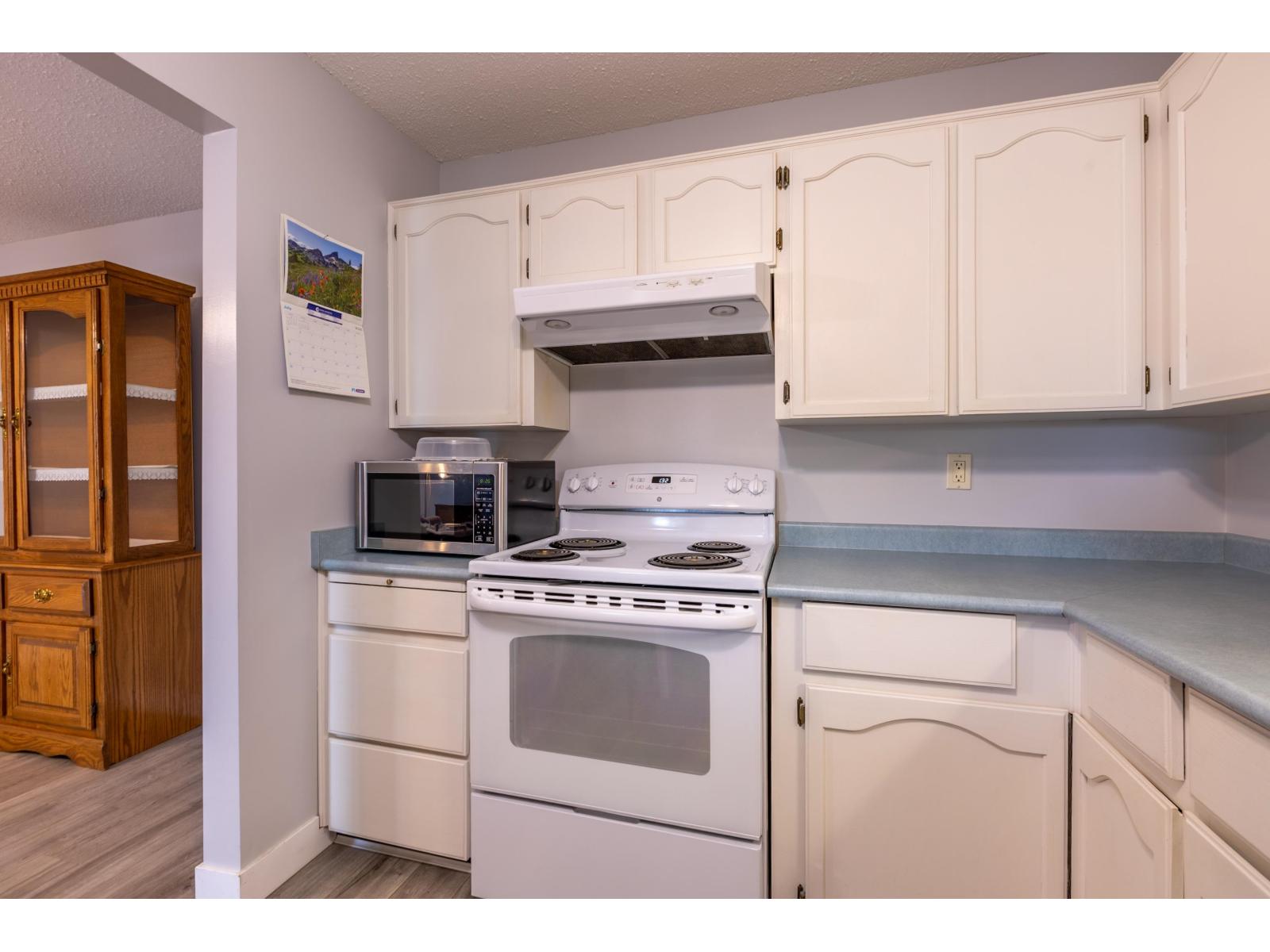 211 31850 Union Avenue Property Photo 4