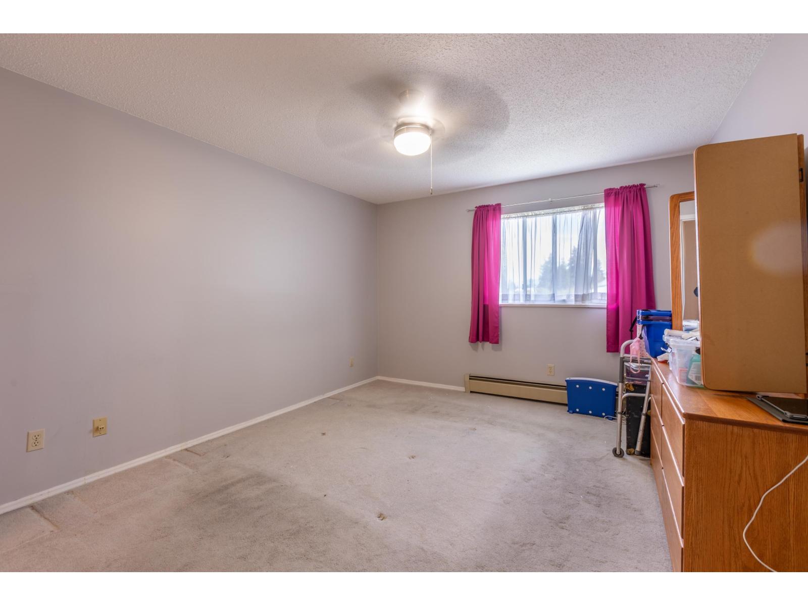 211 31850 Union Avenue Property Photo 15