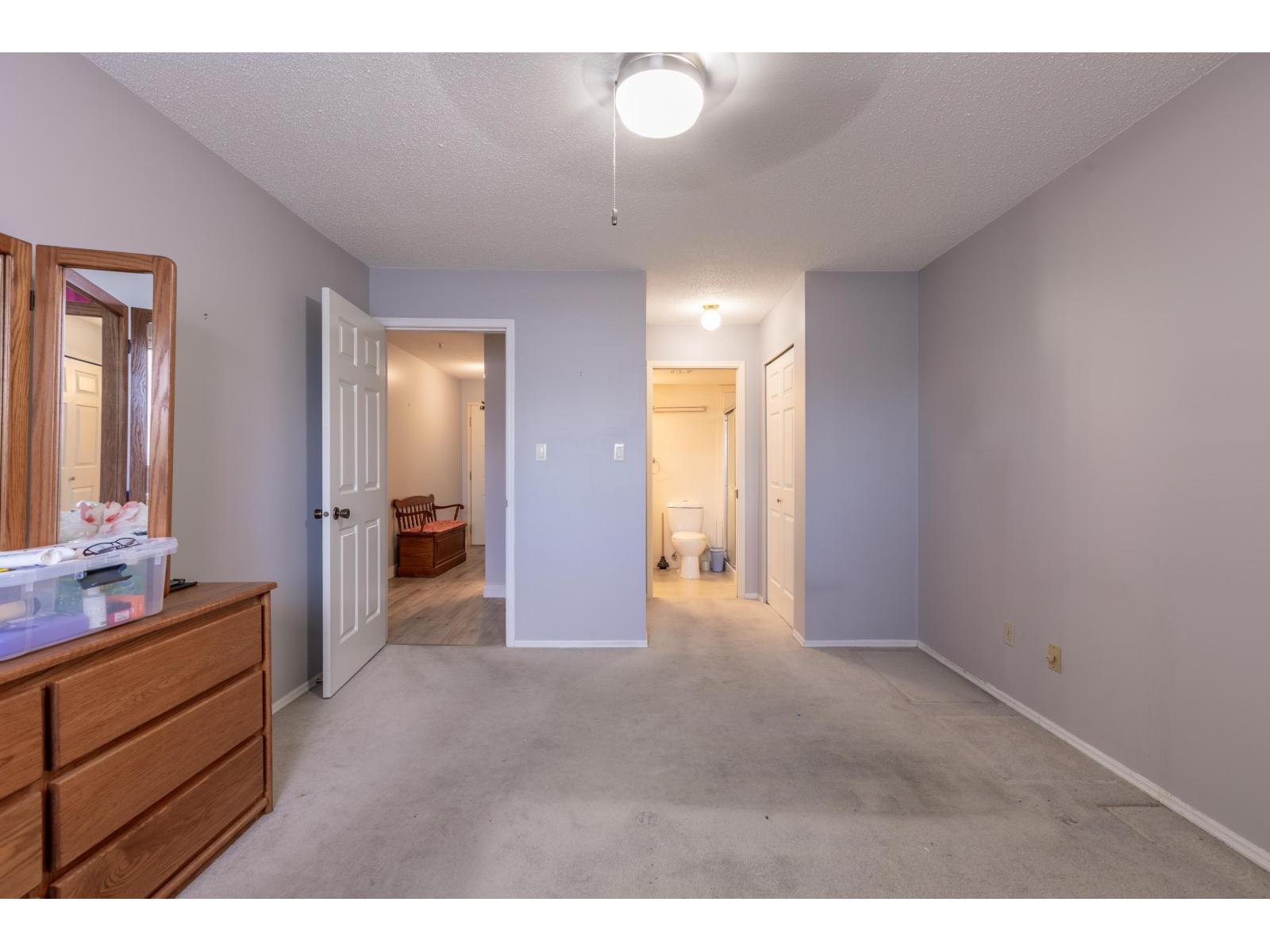 211 31850 Union Avenue Property Photo 16
