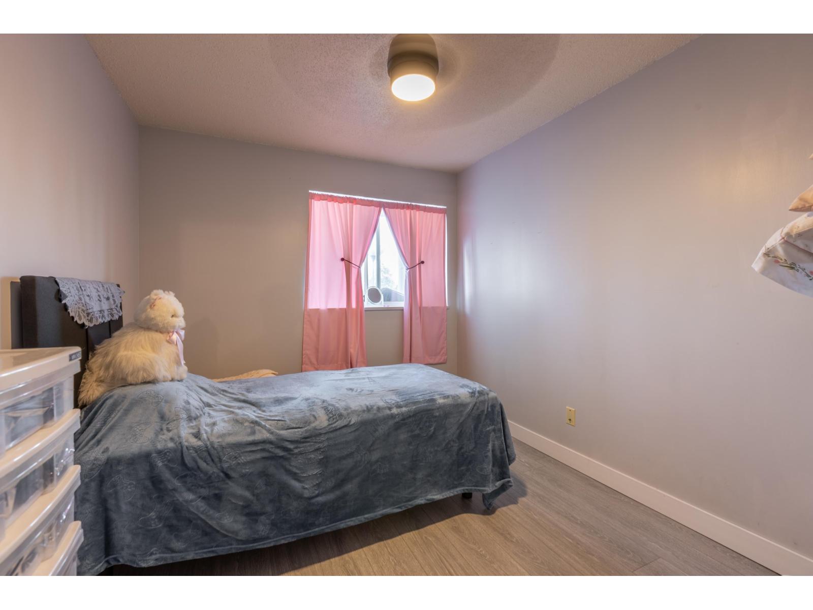 211 31850 Union Avenue Property Photo 17