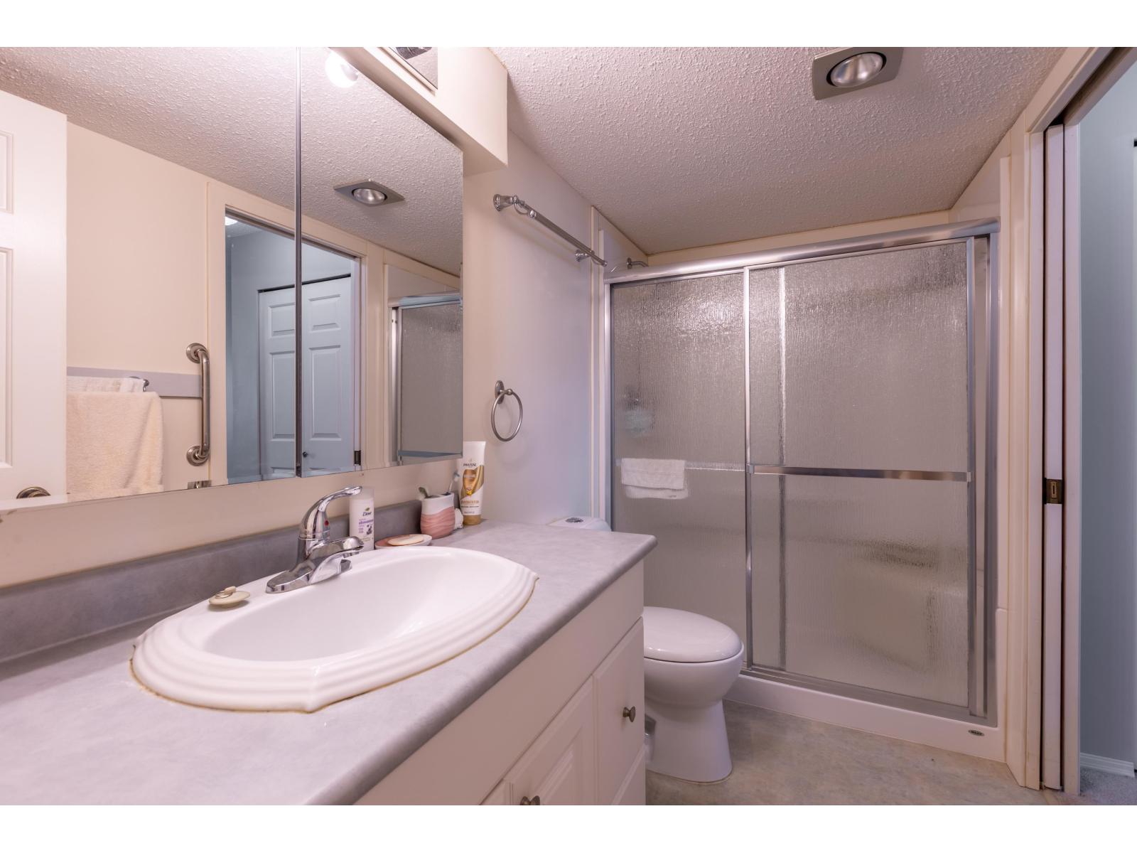 211 31850 Union Avenue Property Photo 19