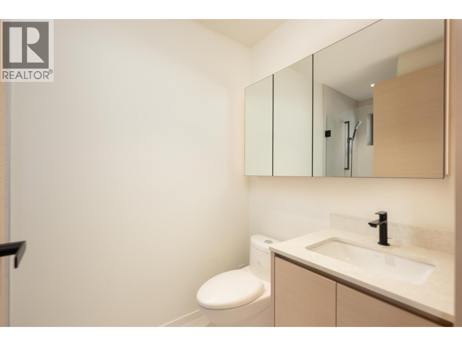 4475 Wallace Street Property Photo 24