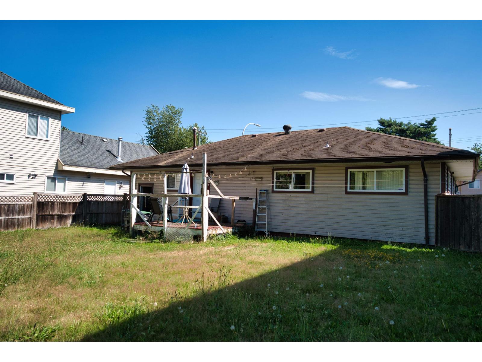 12965 64 Avenue Property Photo 10