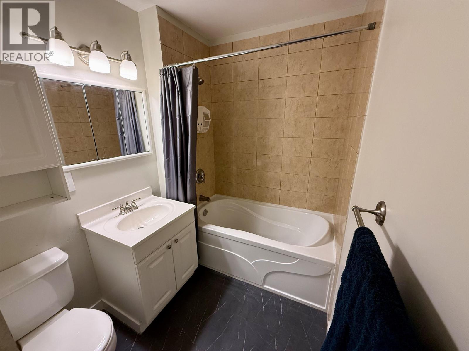 185 Bridge Creek Place Property Photo 14