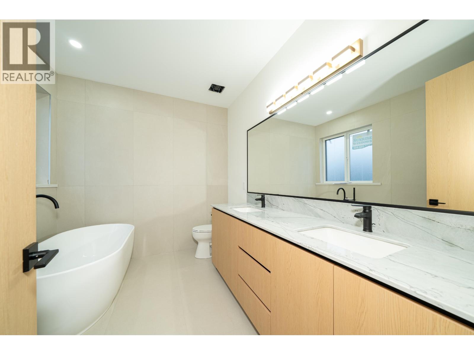 1 5091 Buxton Street Property Photo 25