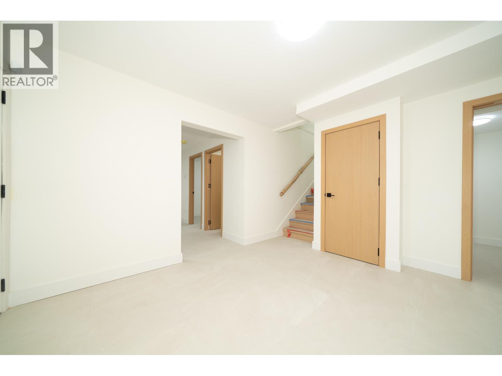 1 5091 Buxton Street Property Photo 38