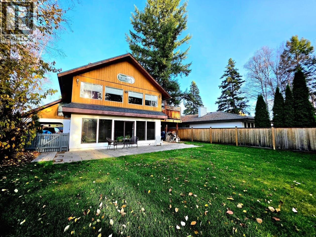 1625 Gillett Street Property Photo 1