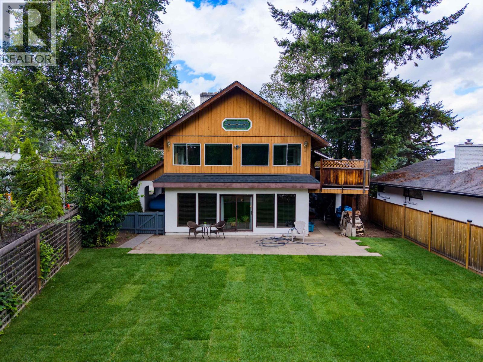 1625 Gillett Street Property Photo 2