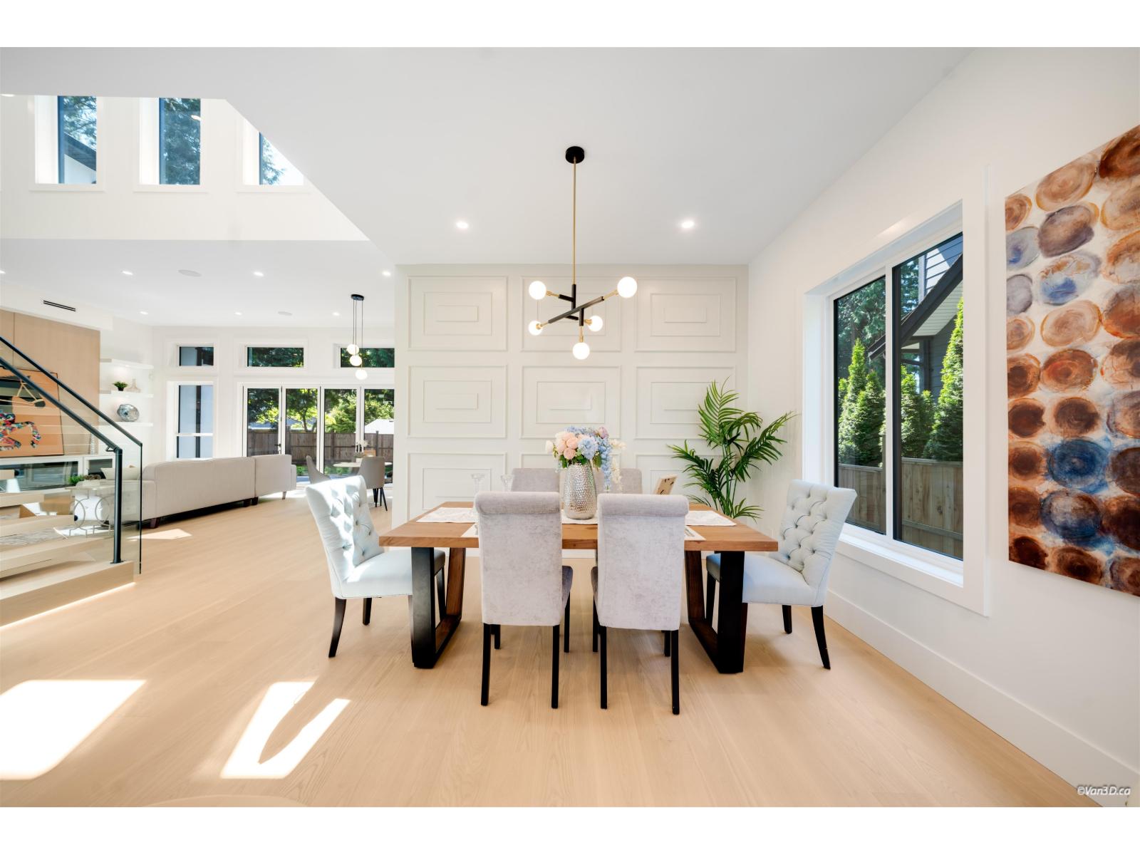 13030 15 Avenue Property Photo 5