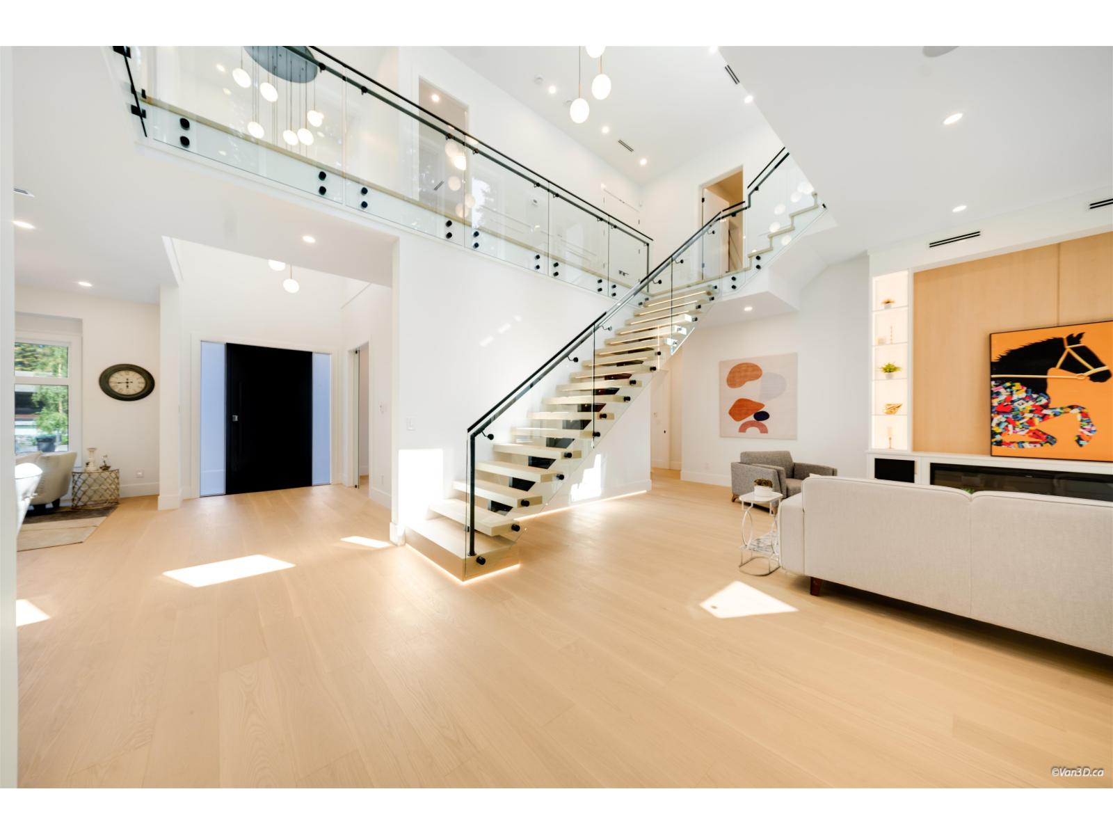 13030 15 Avenue Property Photo 17