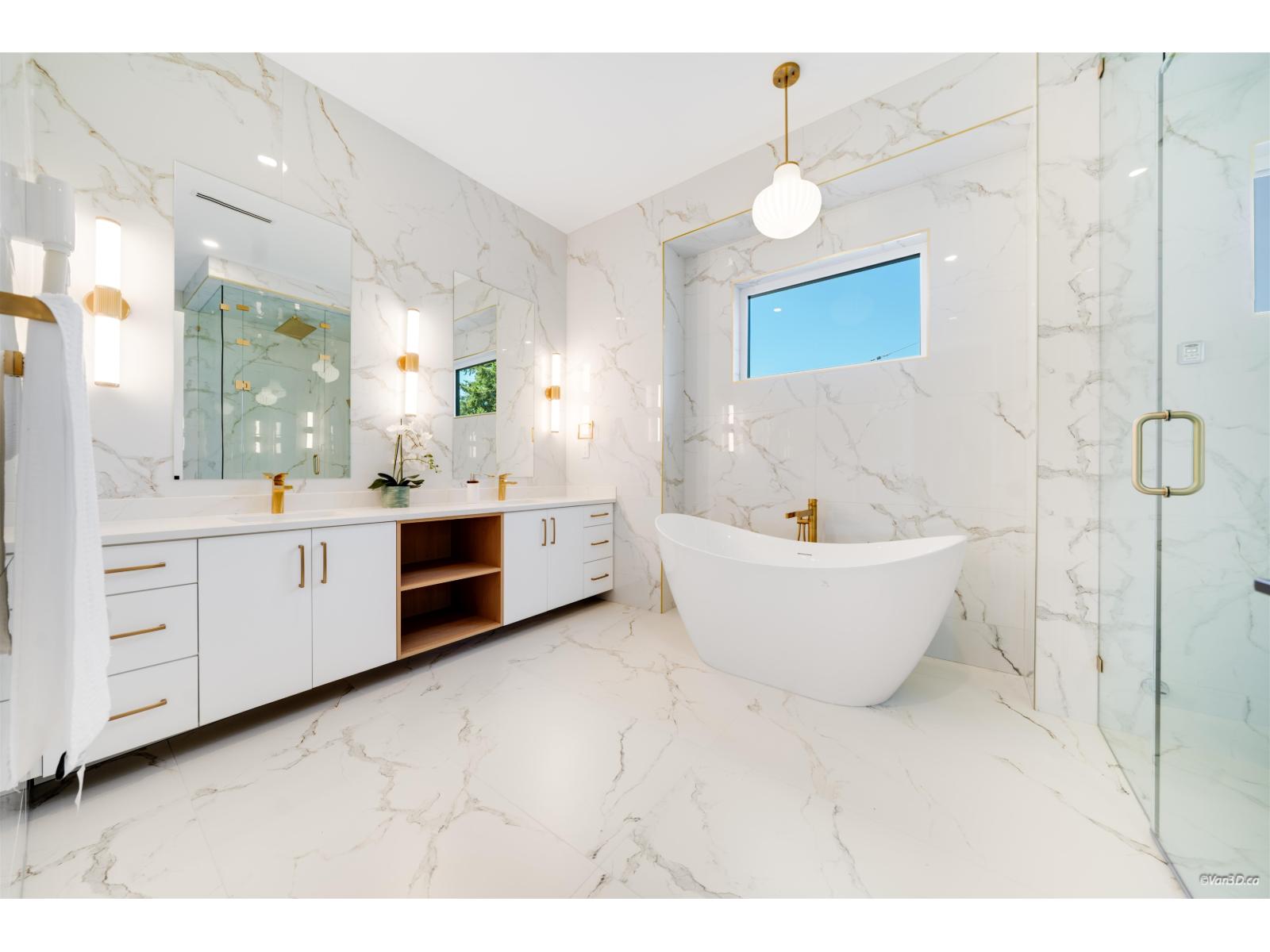 13030 15 Avenue Property Photo 23
