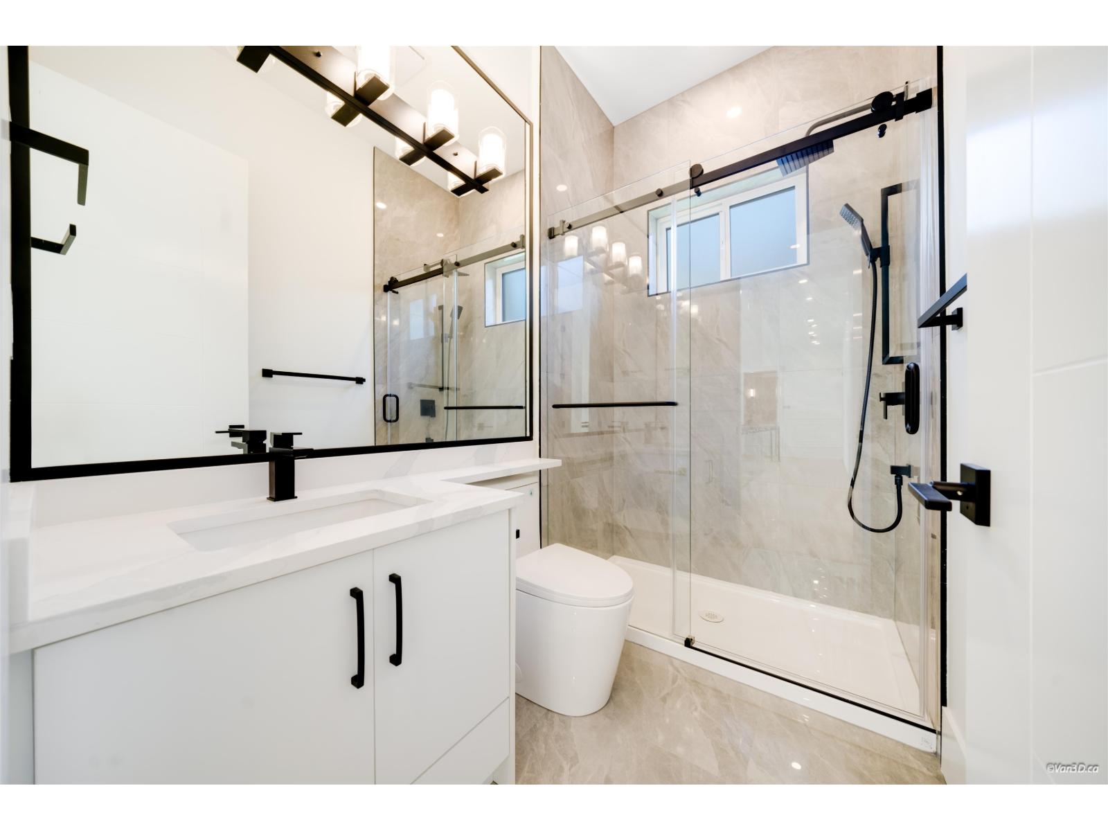 13030 15 Avenue Property Photo 26