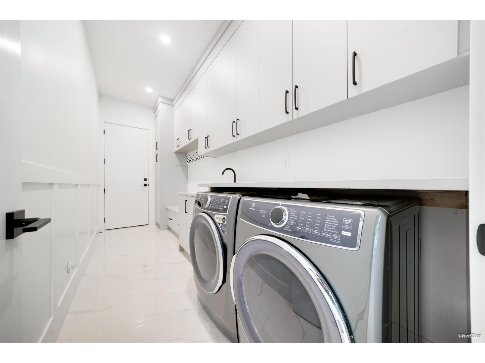 13030 15 Avenue Property Photo 32