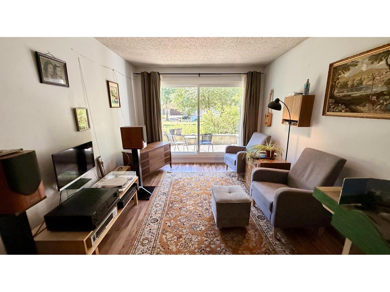 108 9952 149 STREET Property Photo 1
