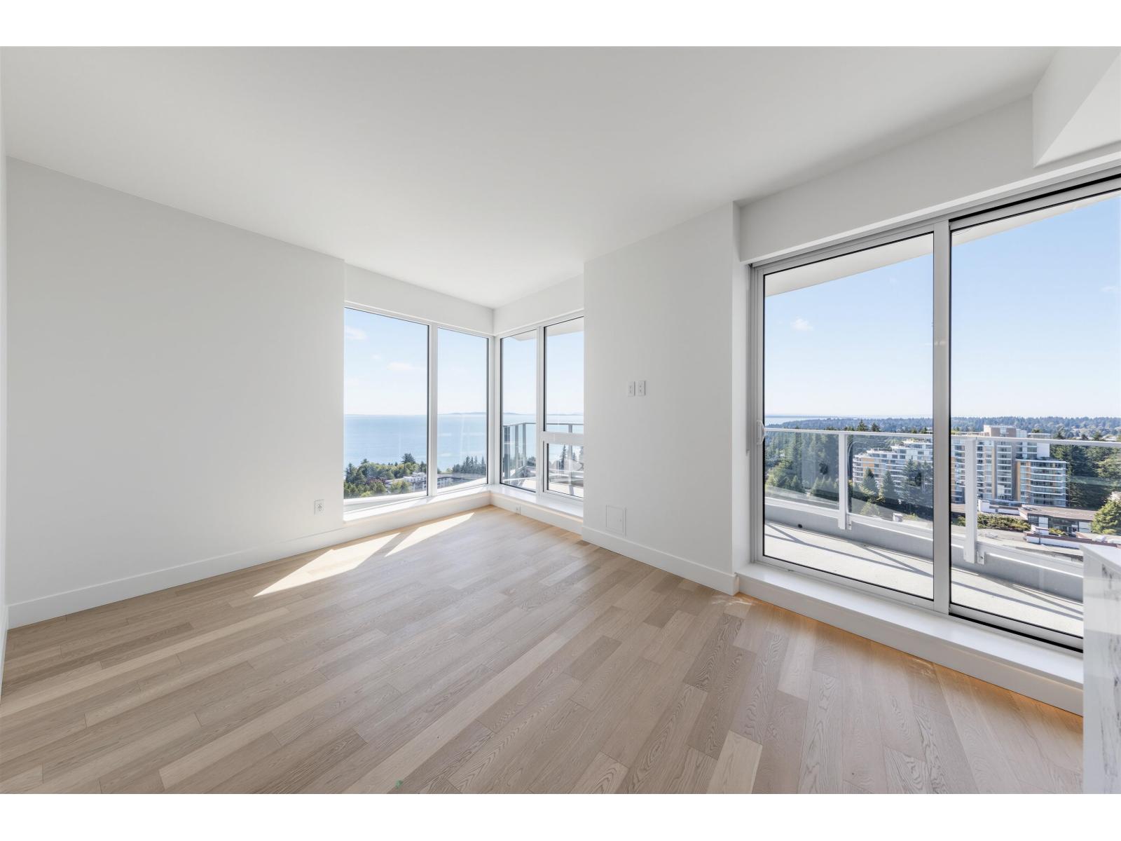 1606 1475 Foster Street Property Photo 10