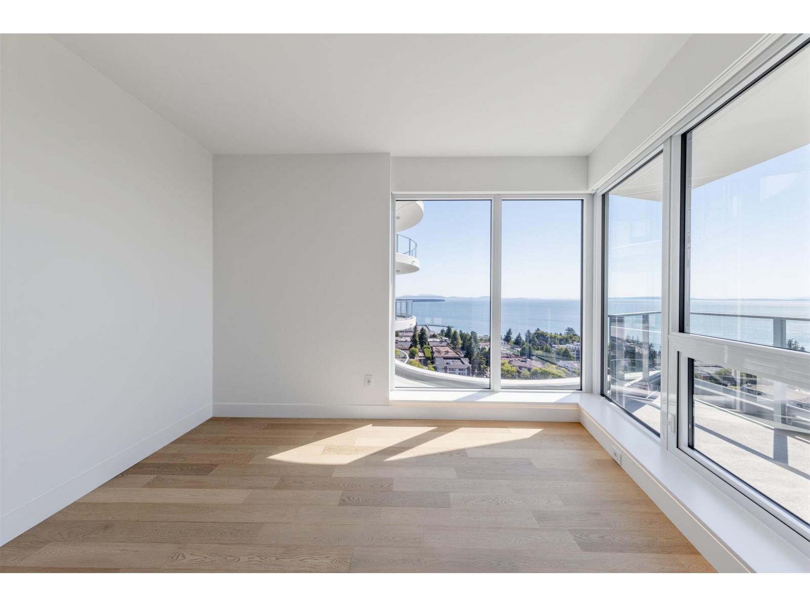 1606 1475 Foster Street Property Photo 13