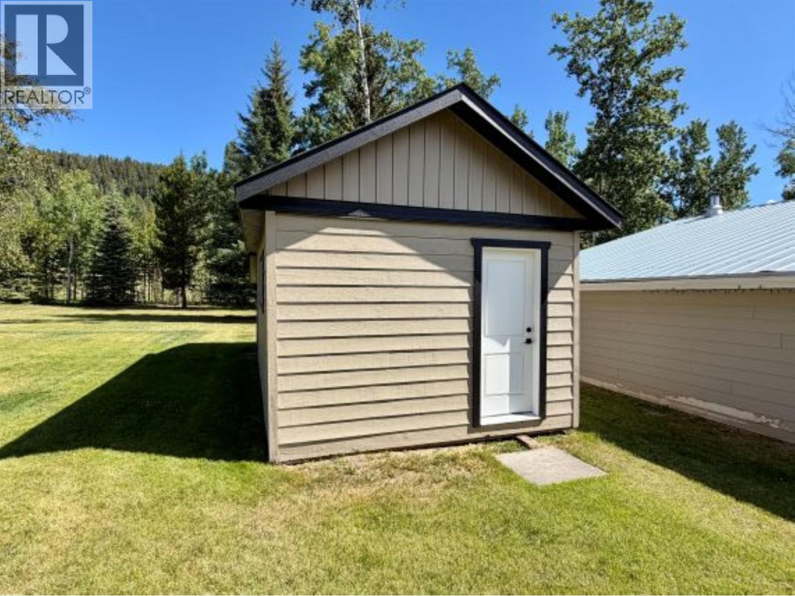 5901 Horse Lake Road Property Photo 36