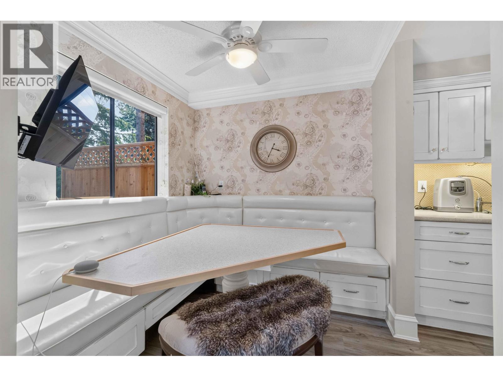 108 1177 Howie Avenue Property Photo 12