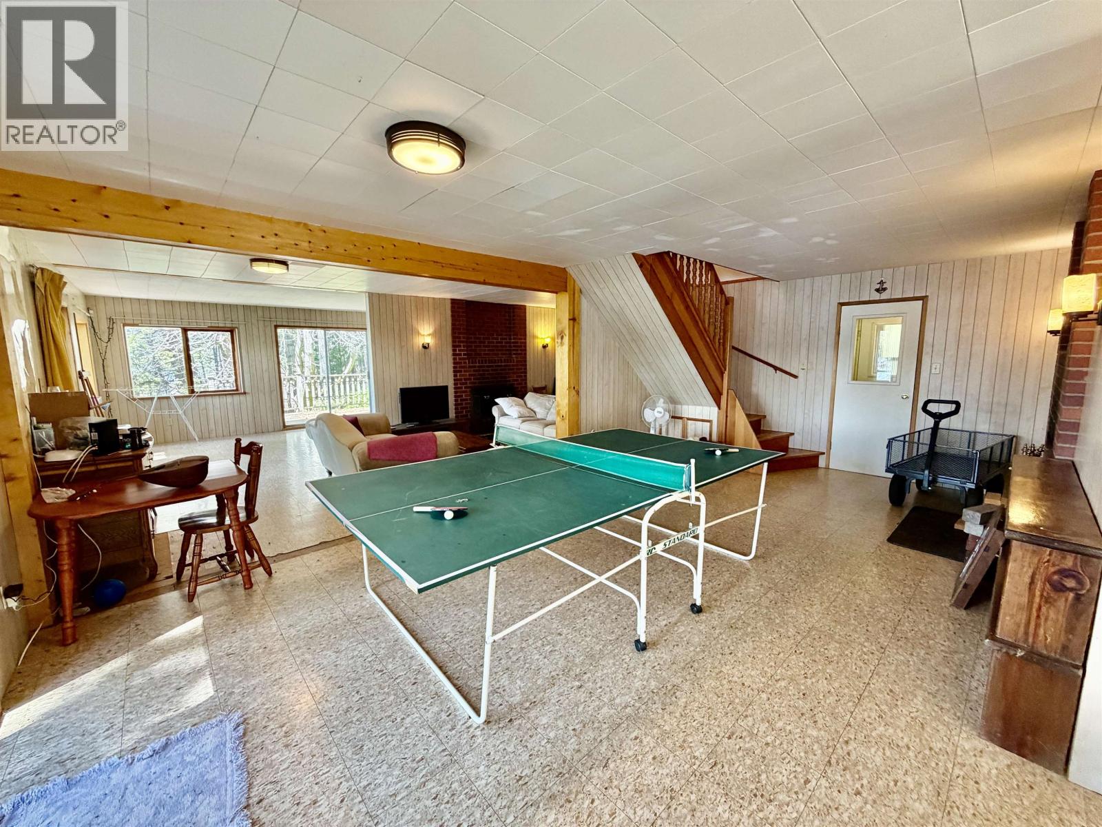 6787 Sechelt Inlet Road Property Photo 15