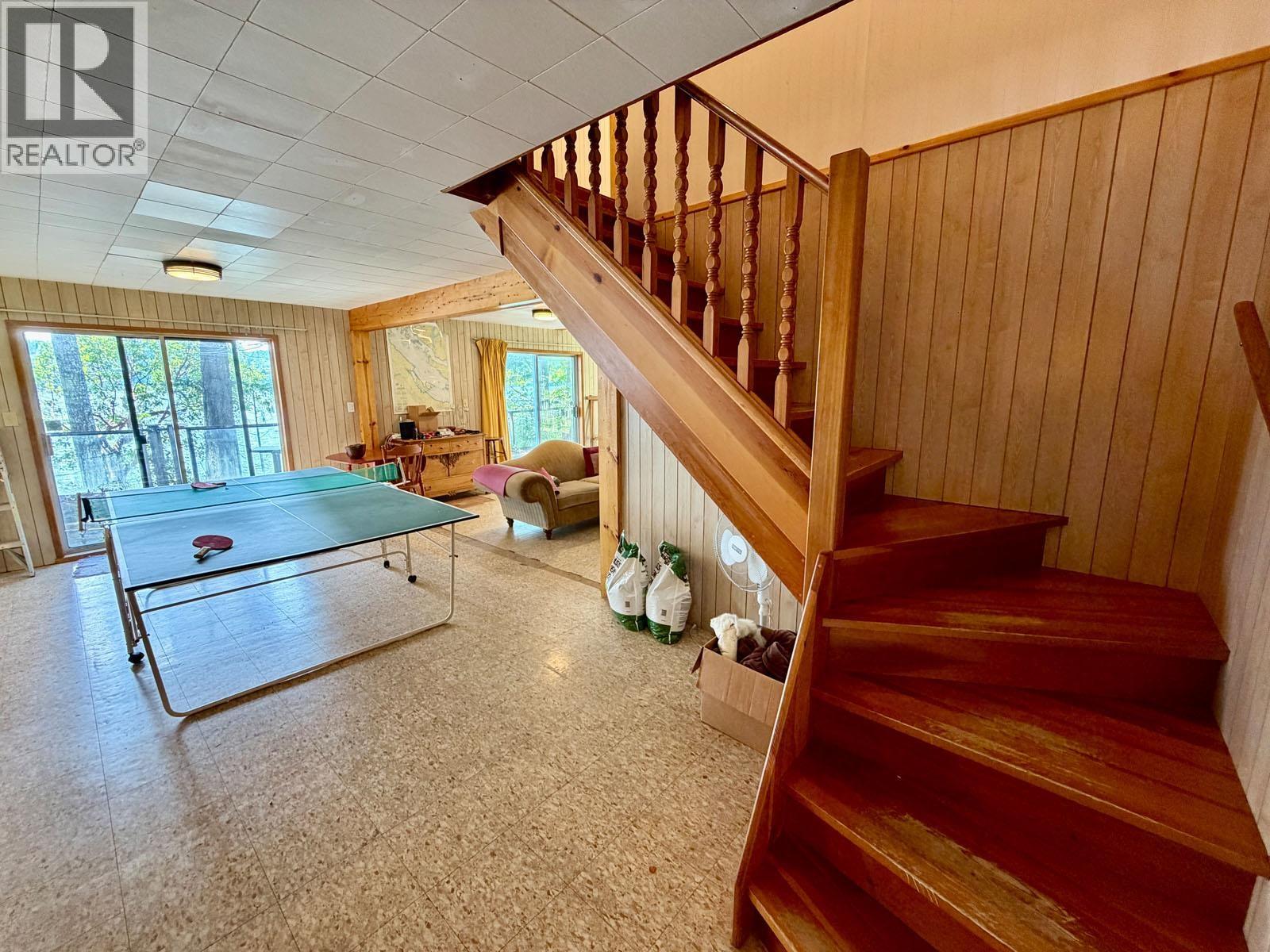 6787 Sechelt Inlet Road Property Photo 20