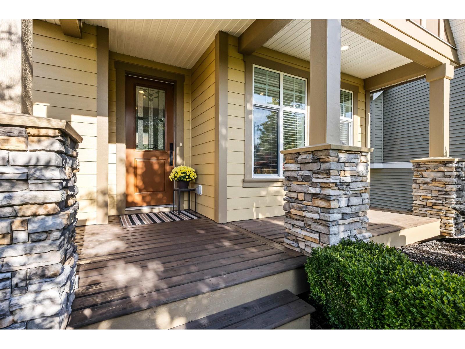 1911 Woodside Boulevard #4 Property Photo 3